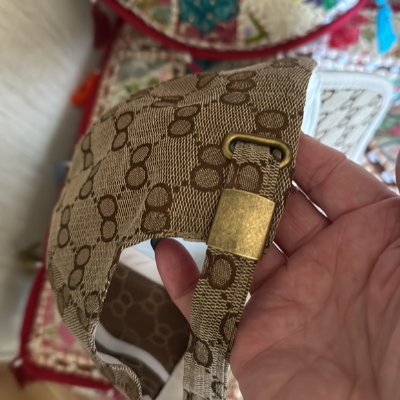 Canvas Adjustable Ball Cap unbranded - Picture 4 of 6